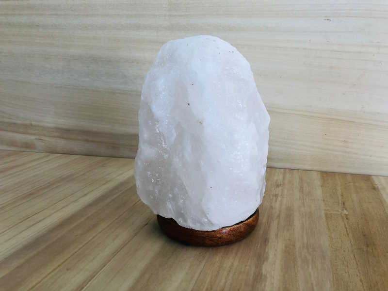 Lámpara sal blanca 2 a 3 kilos